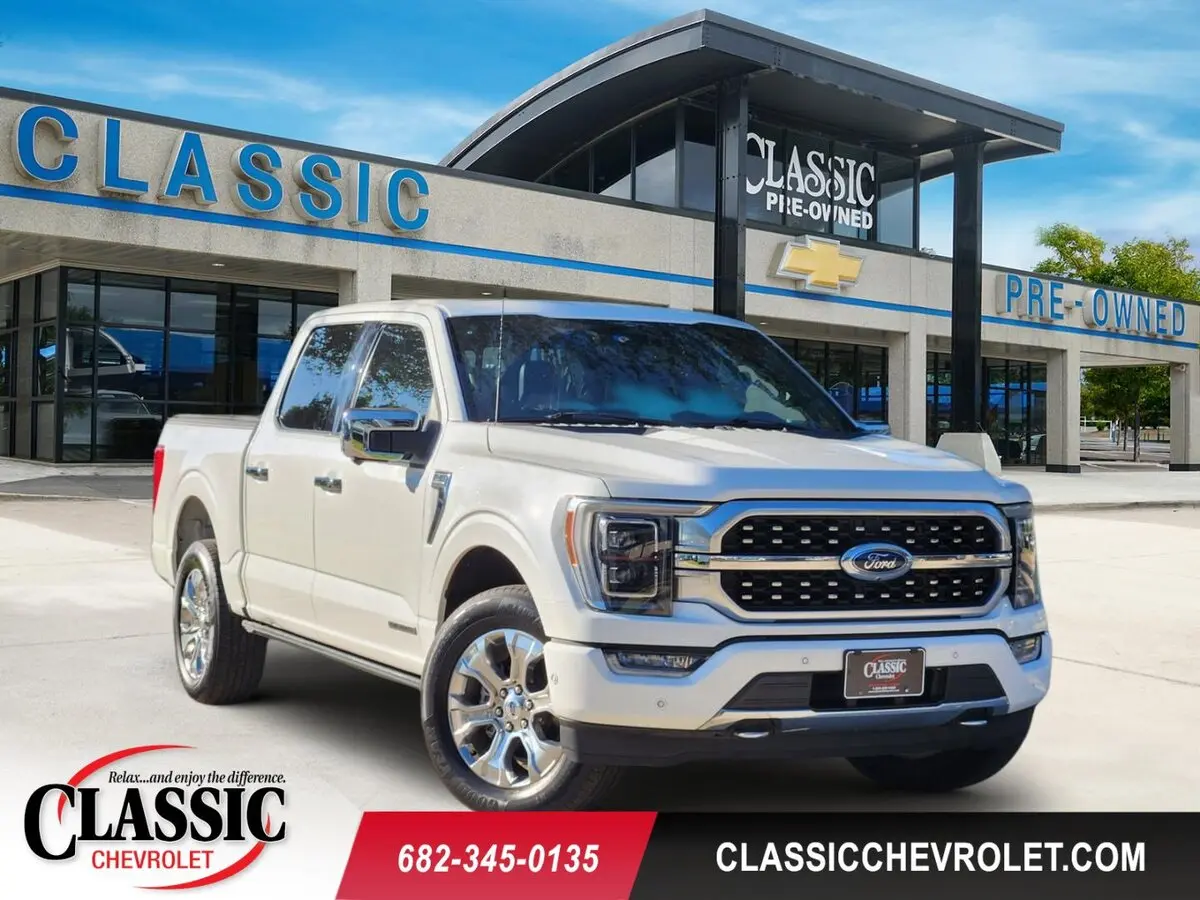 2023 Ford F-150 Platinum's photo
