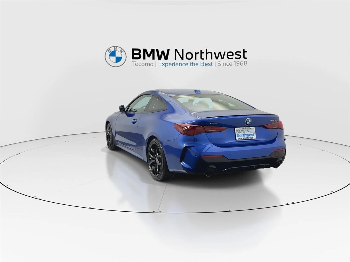 2026 BMW 4 Series 430i - Photo 13