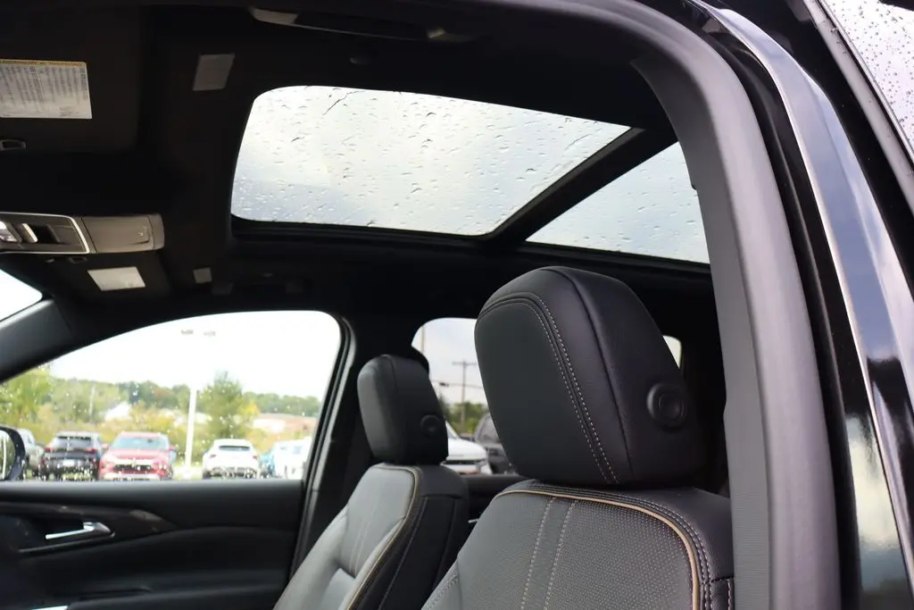 2026 Chevrolet Traverse High Country photo 26