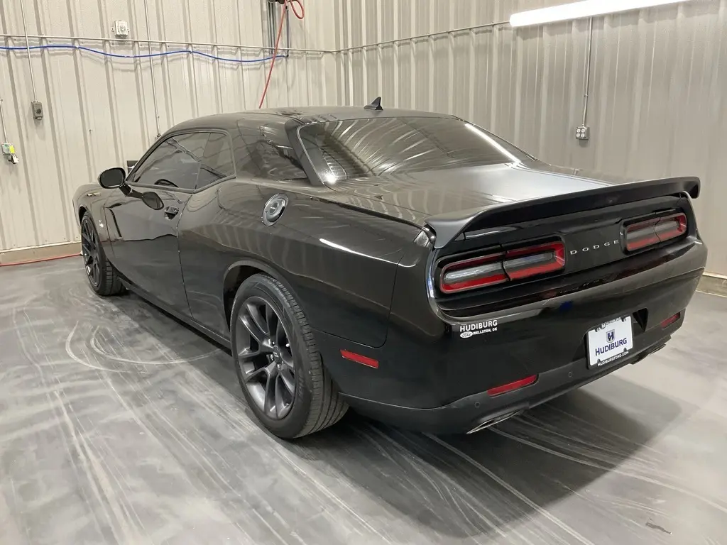 2021 Dodge Challenger R/T Scat Pack photo 21