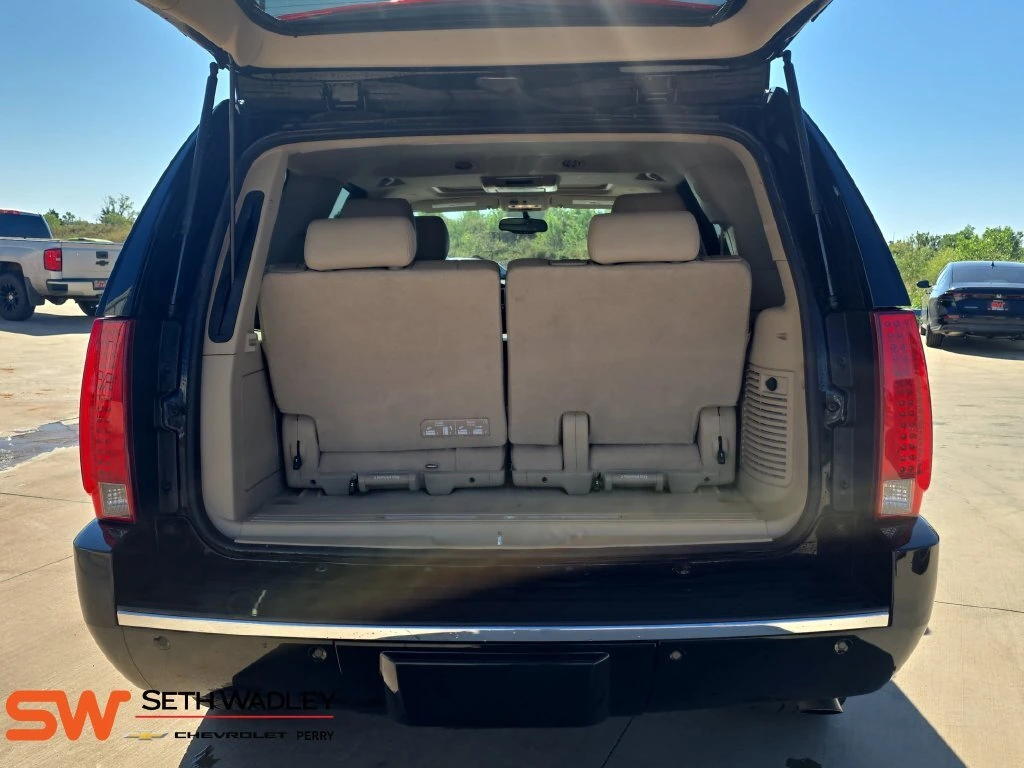 2013 Cadillac Escalade Luxury - Photo 13