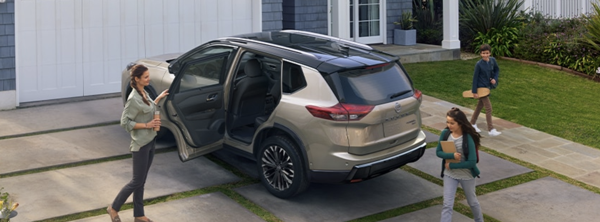 2025 Nissan Rogue in Jurupa Valley
