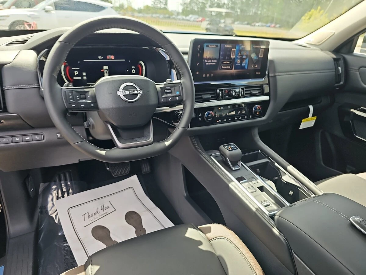 2026 Nissan Pathfinder Platinum - Photo 21