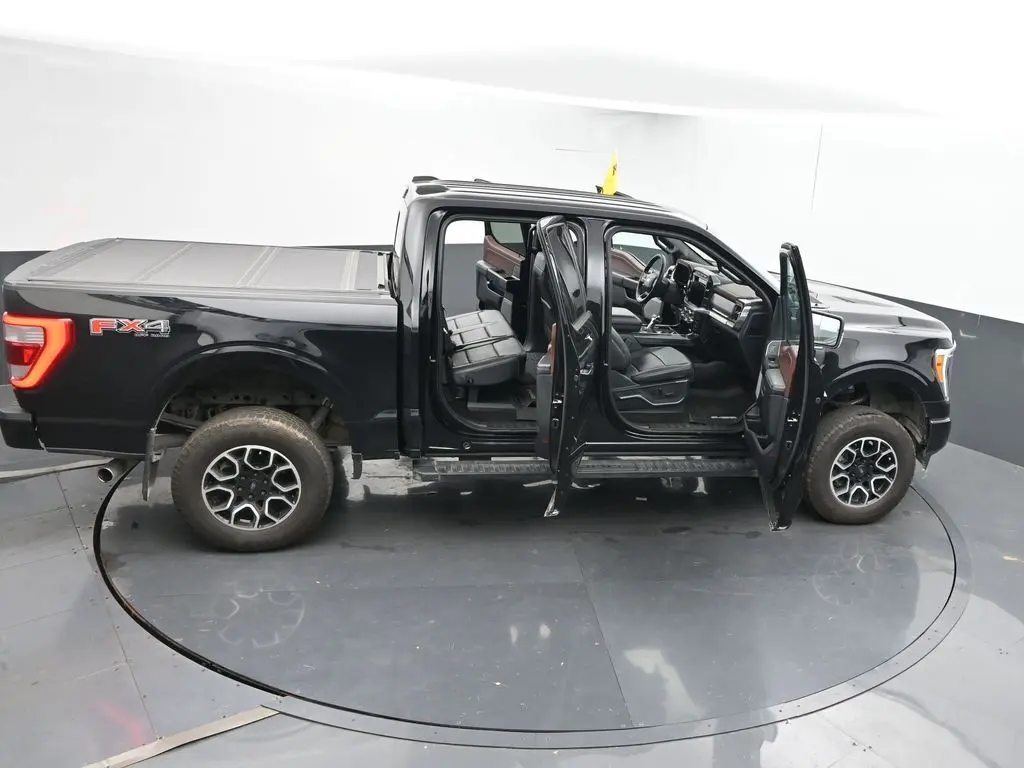 2023 Ford F-150 Lariat photo 55