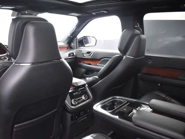 2021 Lincoln Navigator Reserve photo 27