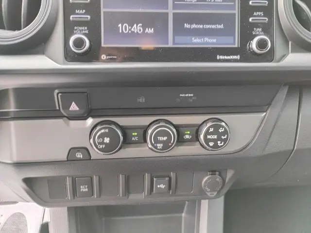 2020 Toyota Tacoma SR5 photo 14