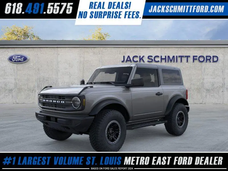 2025 Ford Bronco 2-Door Base's photo