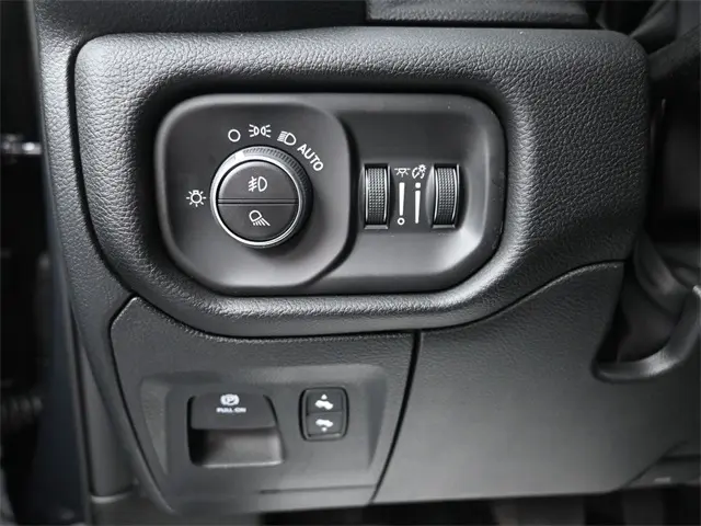 2025 Ram 1500 Big Horn Lone Star photo 14