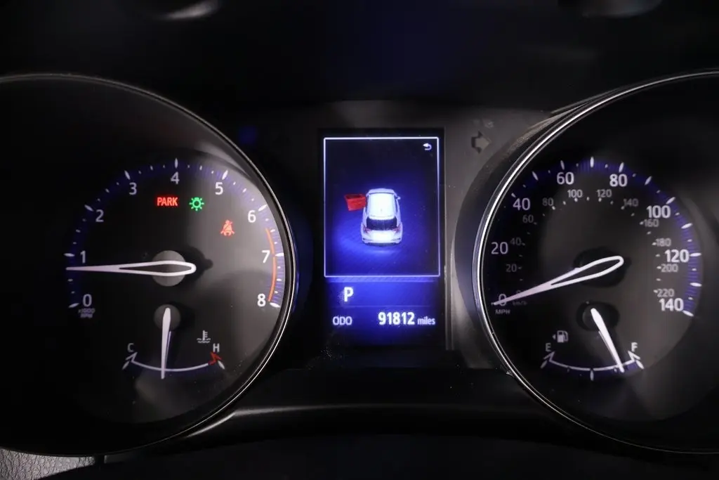 2018 Toyota C-HR XLE photo 4