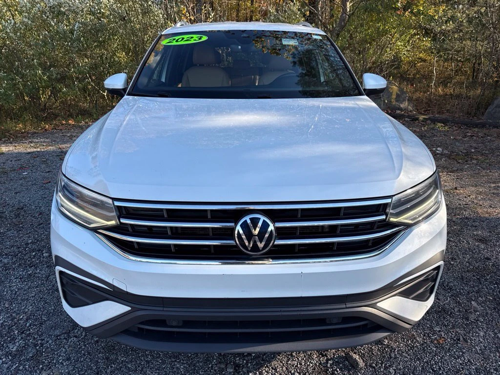 Used 2023 Volkswagen Tiguan SE with VIN 3VV2B7AX4PM062064 for sale in Homer City, PA