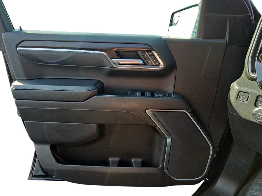 2024 GMC Sierra 1500 SLT - Photo 26