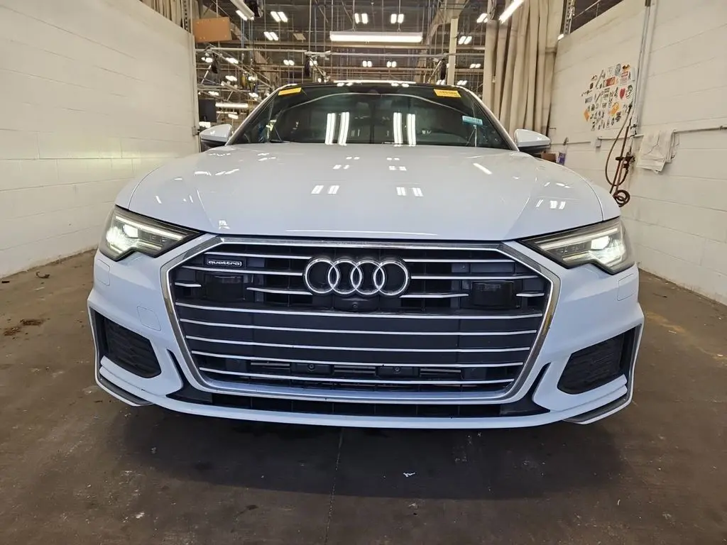 2022 Audi A6 3.0T Premium Plus Quattro photo 2