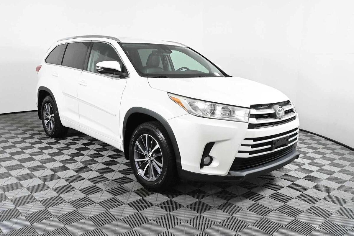 2017 Toyota Highlander