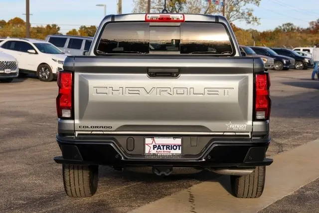 2026 Chevrolet Colorado Work Truck photo 4