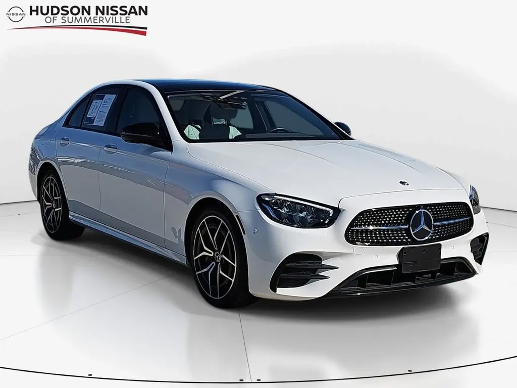 2022 Mercedes-Benz E-Class E350's photo