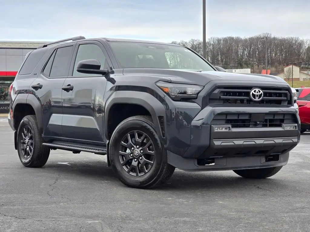 2025 Toyota 4Runner SR5's photo