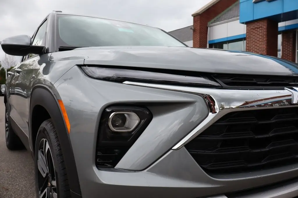 2026 Chevrolet Trailblazer LT photo 3
