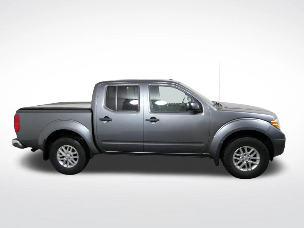 Used 2016 Nissan Frontier SV with VIN 1N6AD0EV5GN760318 for sale in Golden Valley, Minnesota
