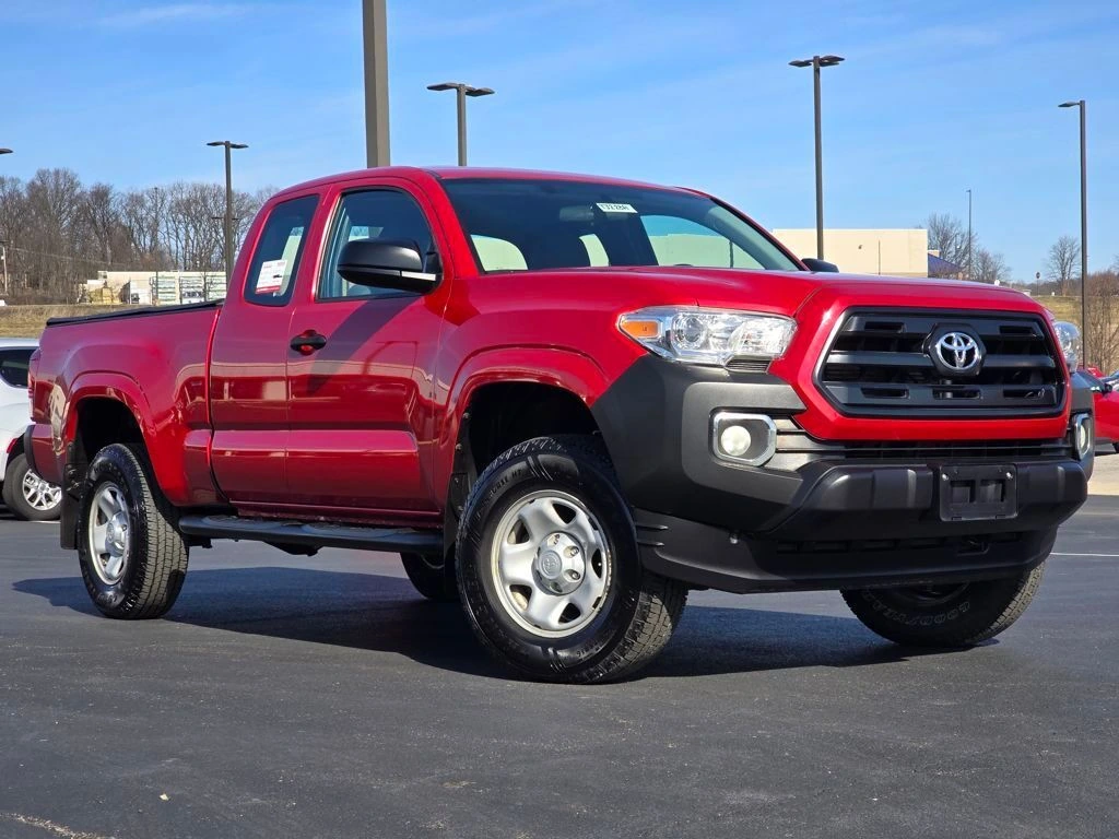2016 Toyota Tacoma SR