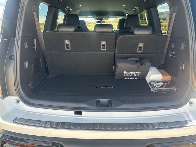 2026 Nissan Armada PRO-4X - Photo 33