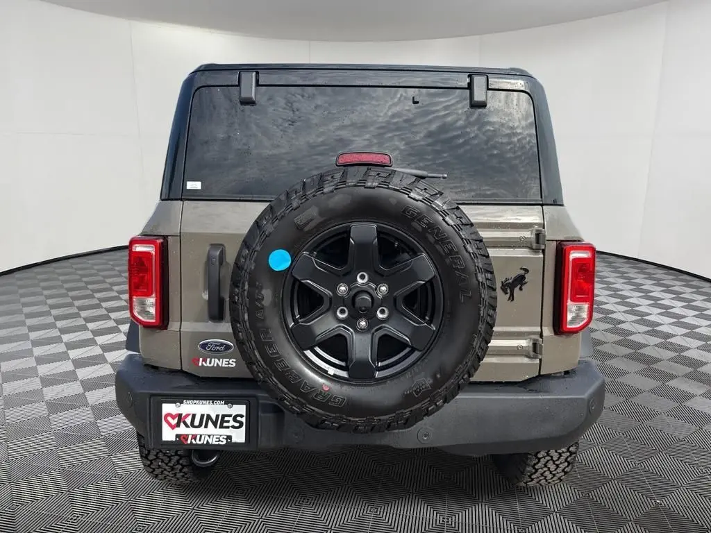 2025 Ford Bronco Big Bend photo 4