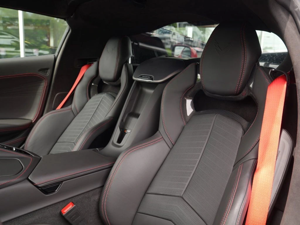 2024 Chevrolet Corvette 3LZ - Photo 33