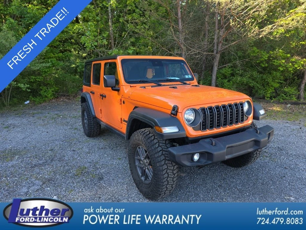 2025 Jeep Wrangler Sport S's photo