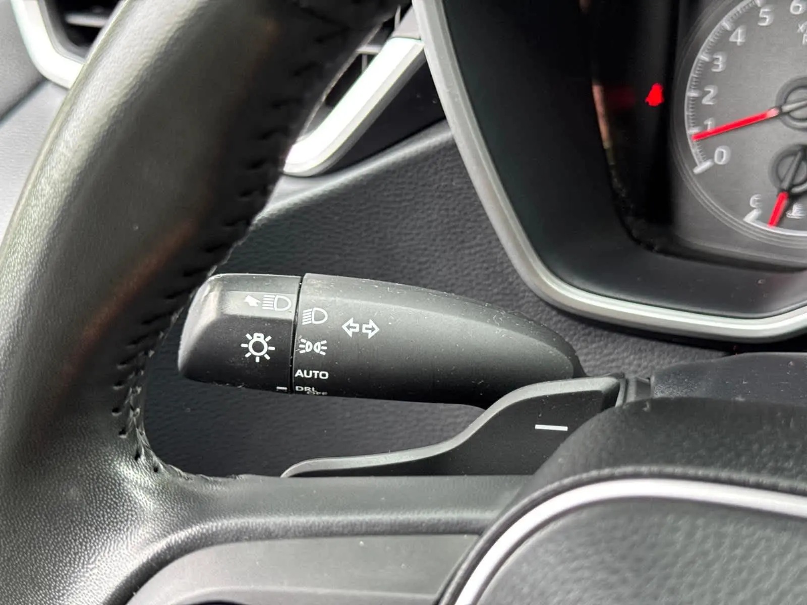 2022 Toyota Corolla SE photo 19