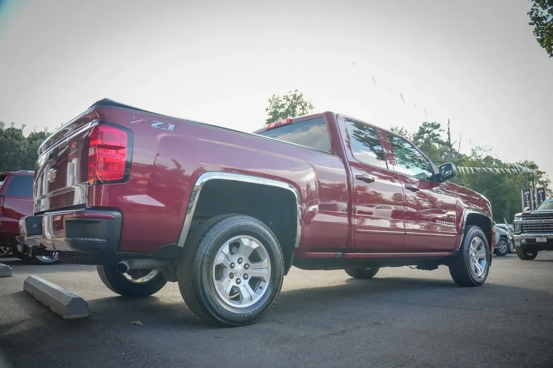 2018 Chevrolet Silverado 1500 Z71 LT photo 12