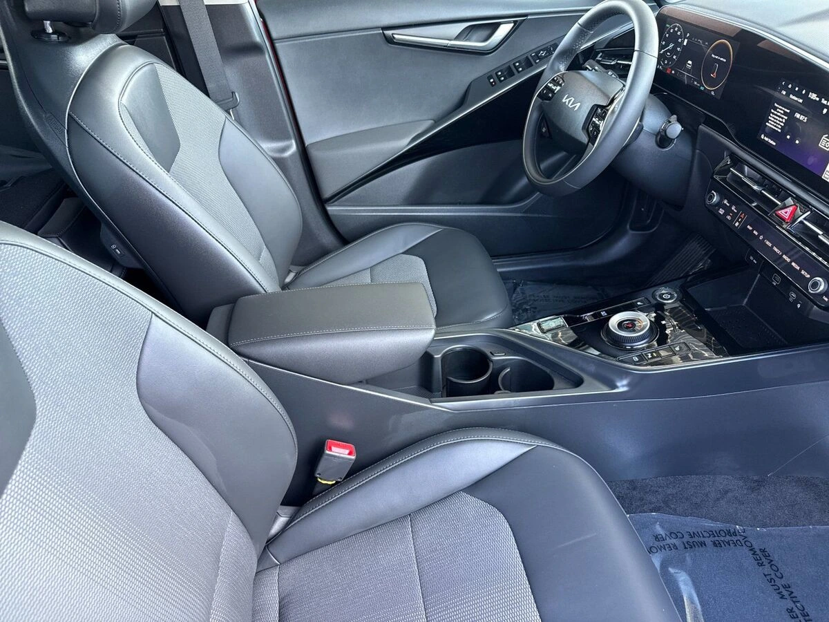 2026 Kia Niro Wind - Photo 30