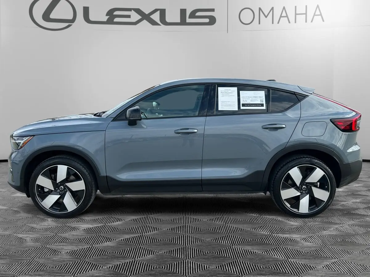Used 2023 Volvo C40 Ultimate with VIN YV4ED3GM1P2053323 for sale in Omaha, NE