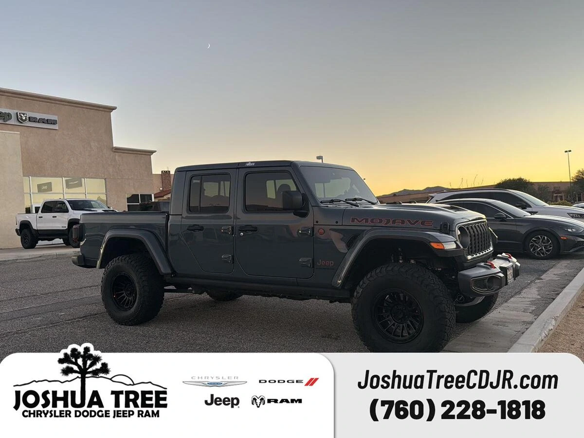 2025 Jeep Gladiator Mojave