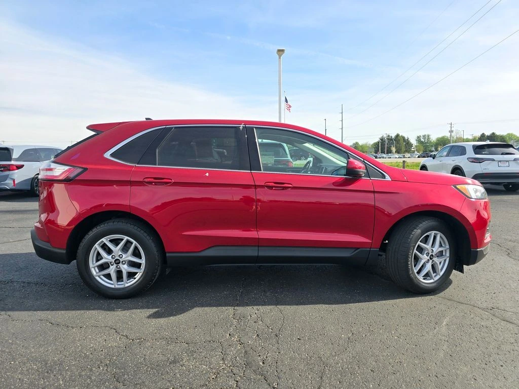 2023 Ford Edge SEL - Photo 9