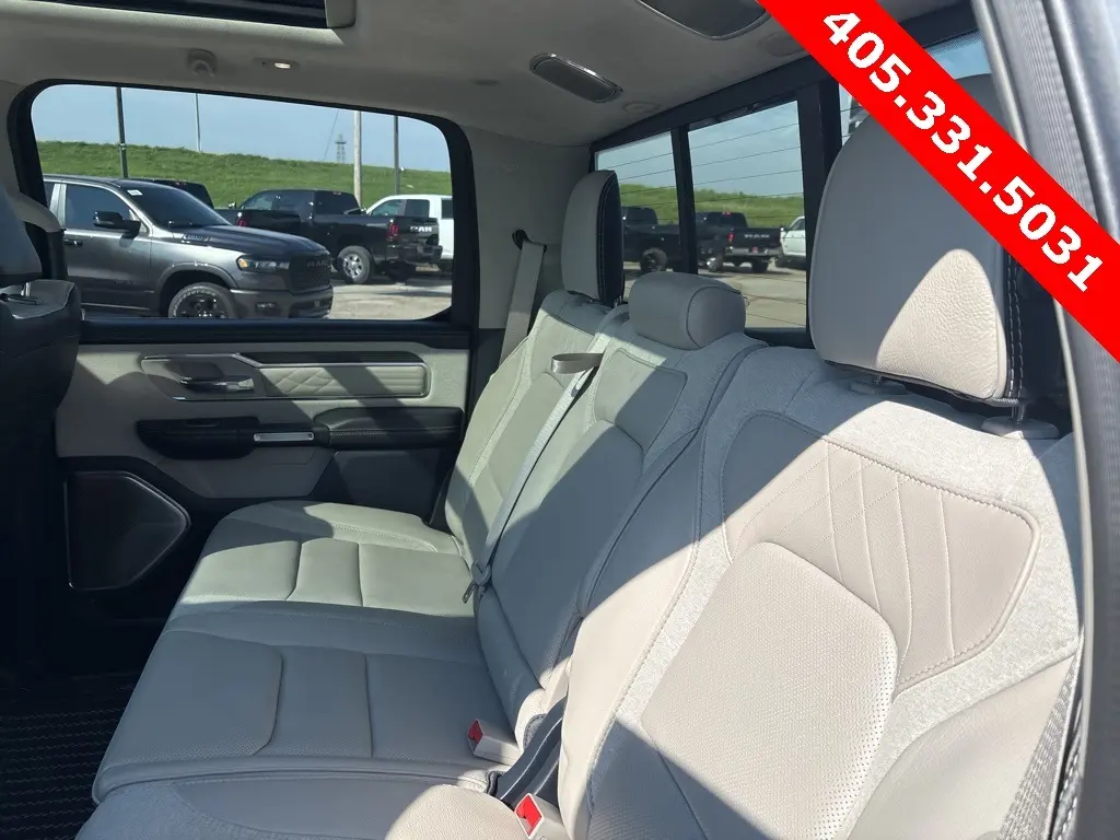 2022 Ram 1500 Limited photo 9