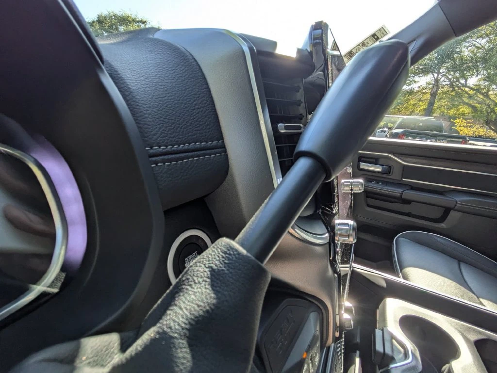 2026 RAM 2500 Laramie - Photo 17