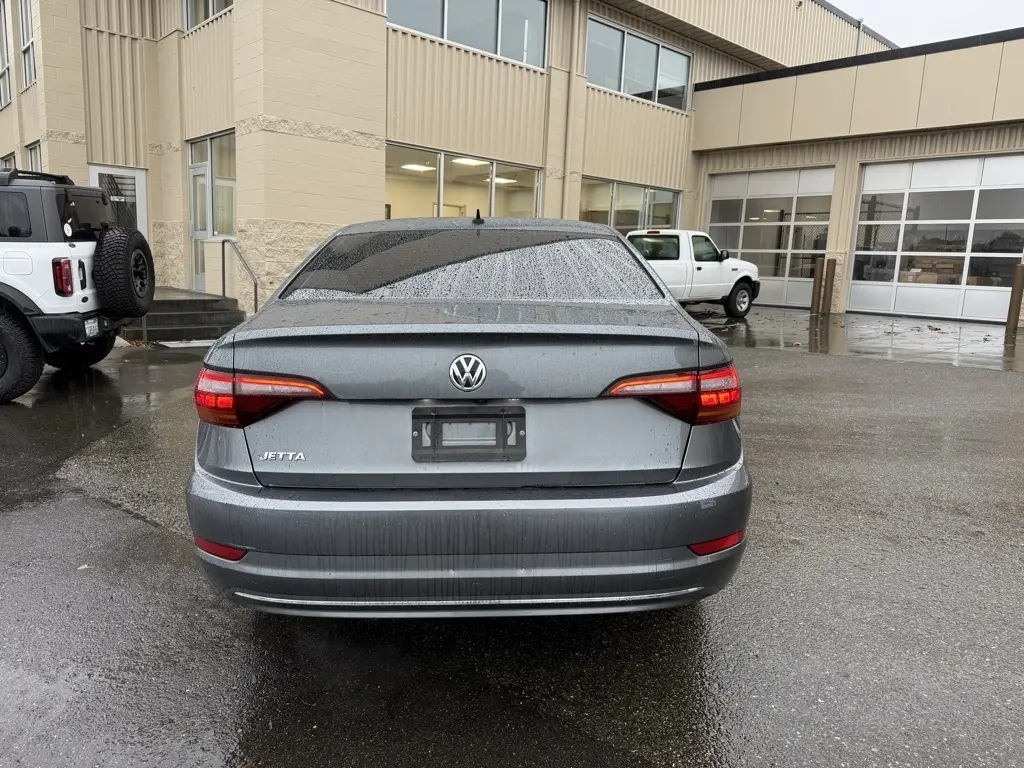 2019 Volkswagen Jetta 1.4T S photo 2