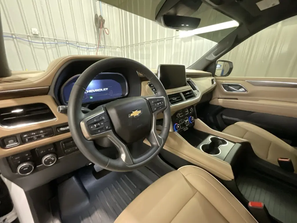 2023 Chevrolet Tahoe Premier photo 16