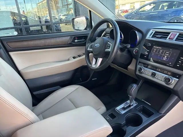 2017 Subaru Outback Limited photo 11