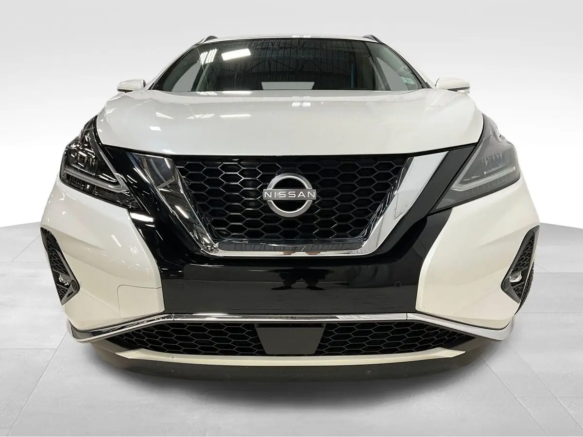 2024 Nissan Murano SV photo 2