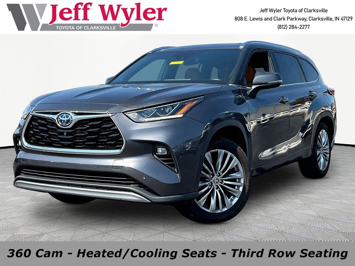 2022 Toyota Highlander Hybrid Platinum