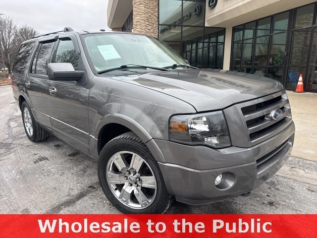 2010 Ford Expedition Limited's photo