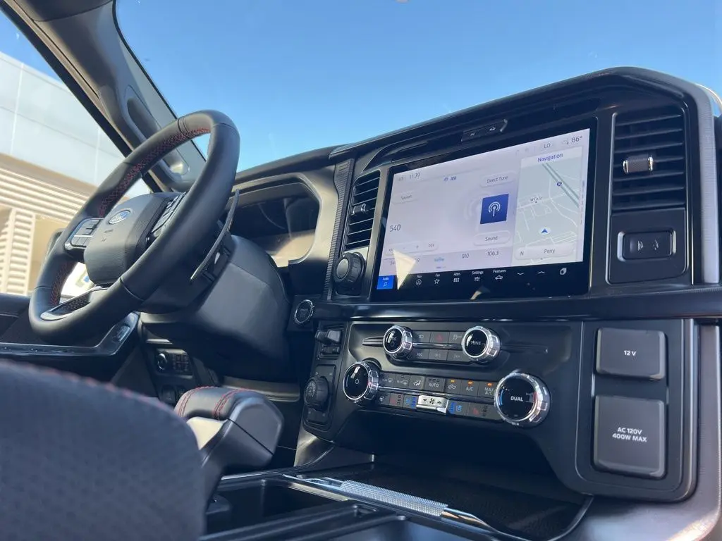2025 Ford F-150 Raptor photo 2