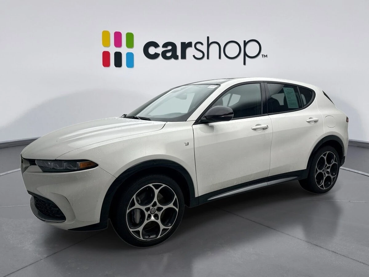 2024 Alfa Romeo Tonale TI's photo