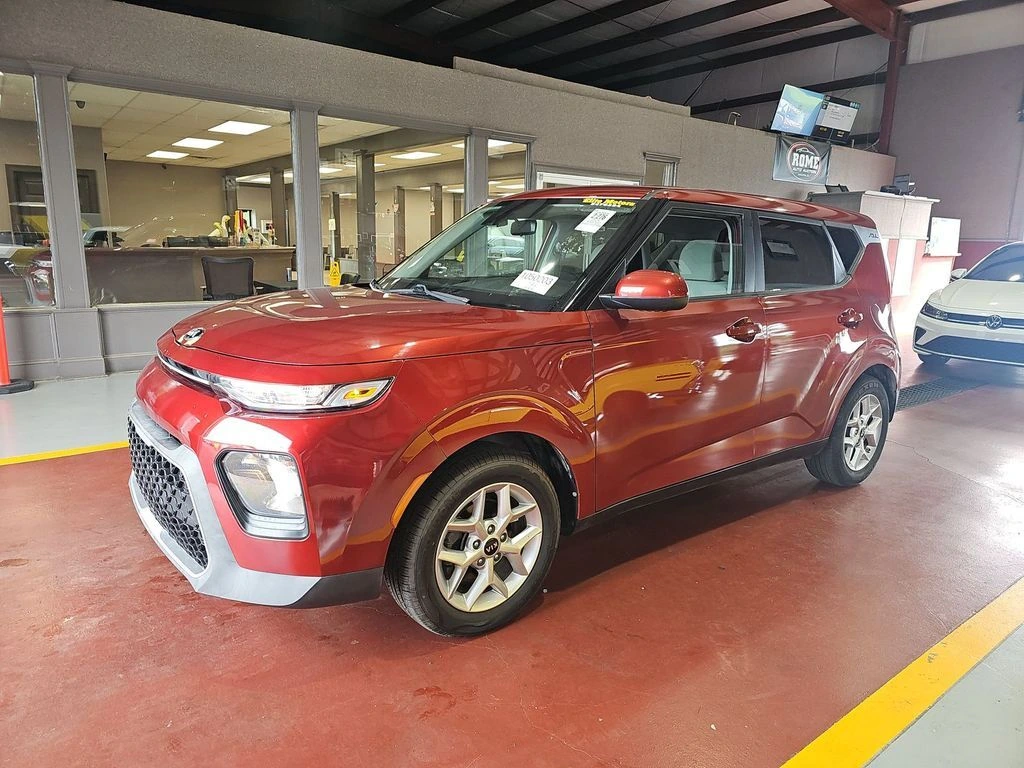2020 Kia Soul 2.0L S IVT's photo
