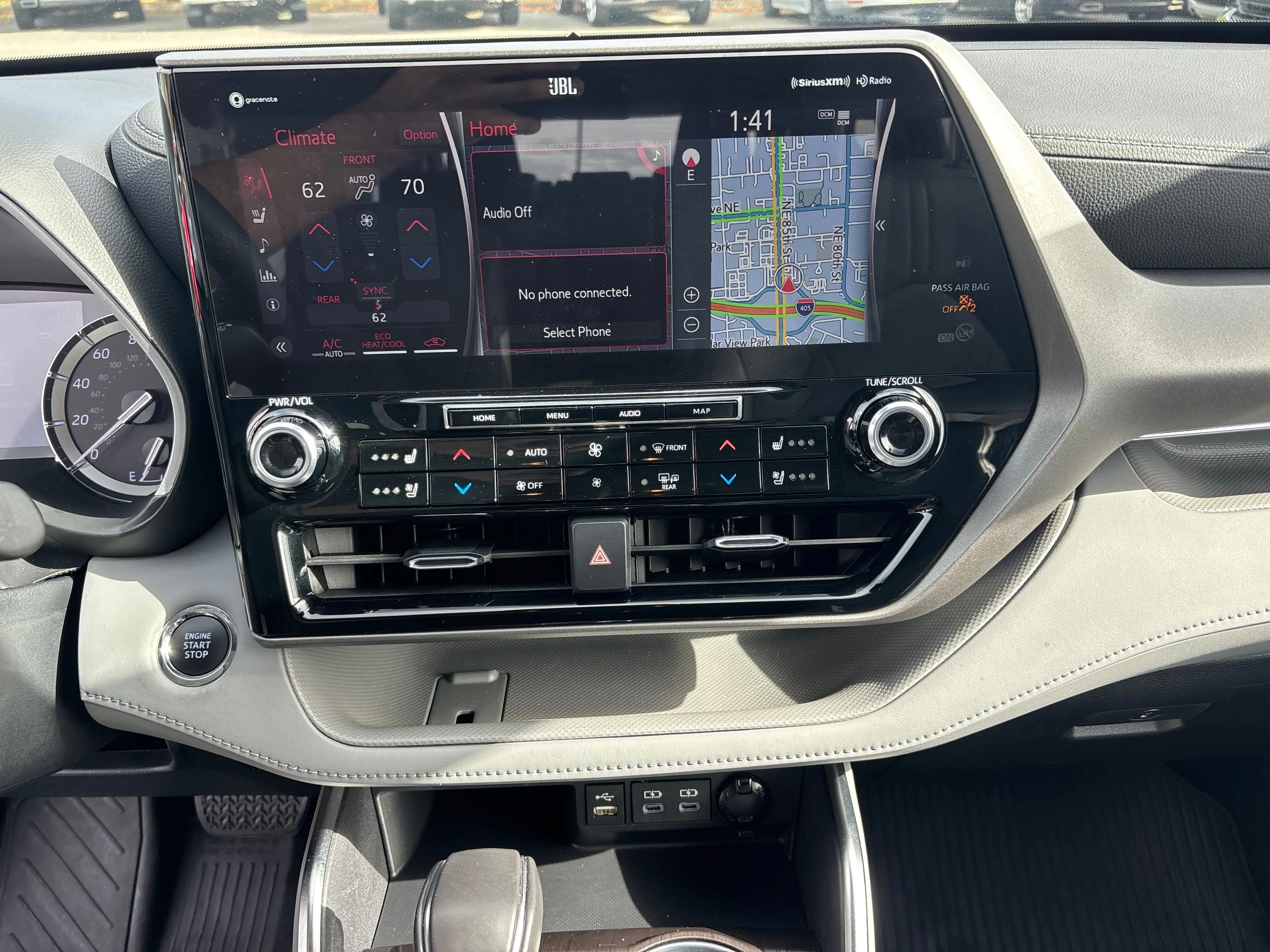 2022 Toyota Highlander Limited photo 6