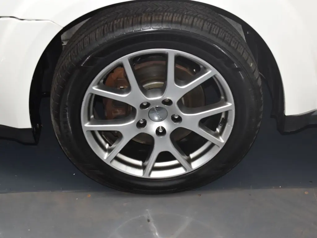 2015 Dodge Journey R/T photo 9