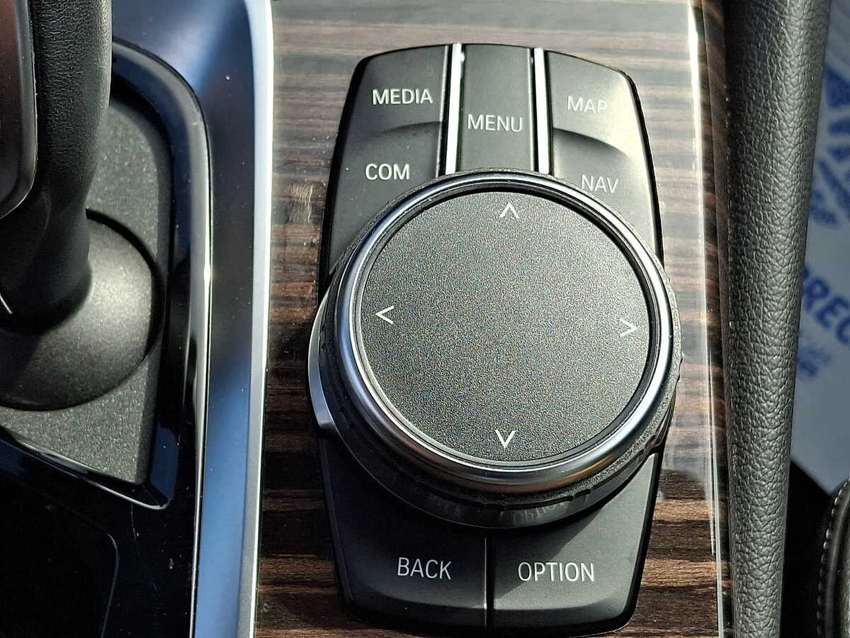 2023 BMW 5 Series 540i - Photo 23