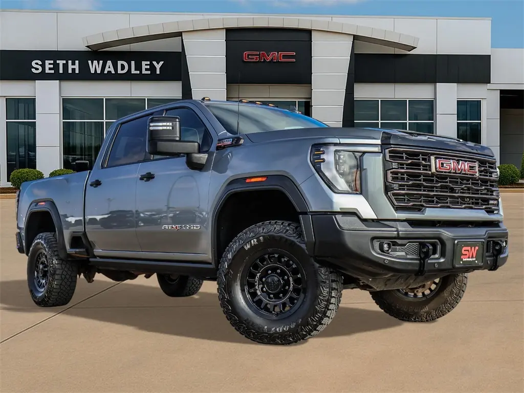 2024 GMC Sierra 2500HD AT4X's photo
