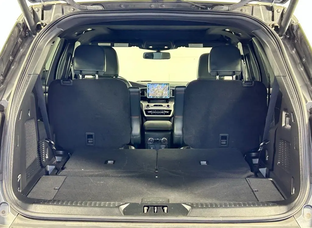 2023 Ford Explorer Timberline photo 13