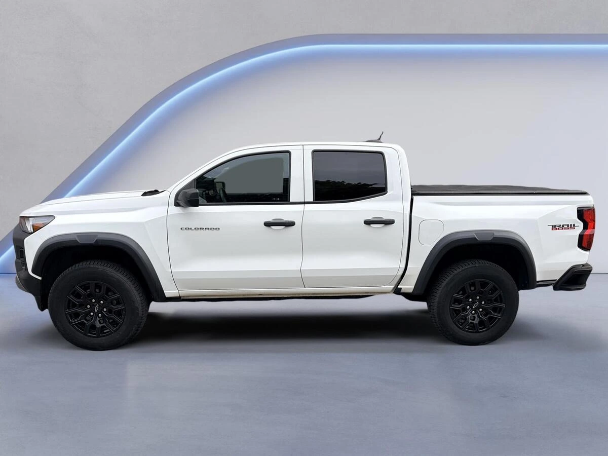 Used 2023 Chevrolet Colorado Trail Boss with VIN 1GCPTEEK5P1157251 for sale in Kansas City